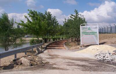 ULUÖNDER YÜRÜYÜŞ YOLU YENİLENİYOR